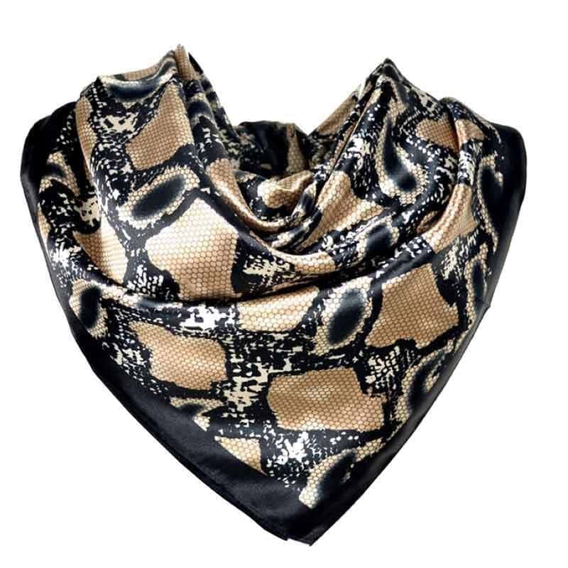 Pañuelo Serpiente Cuadrado Estampado